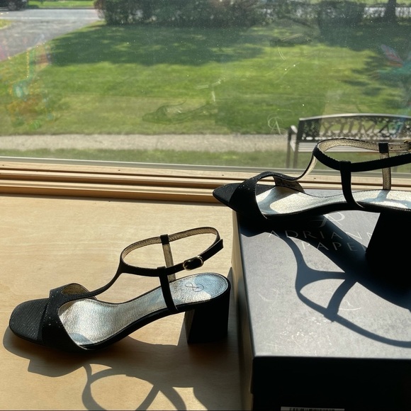 Adrianna Papell, New, Edie, T-Strap Sandal - Picture 2 of 7